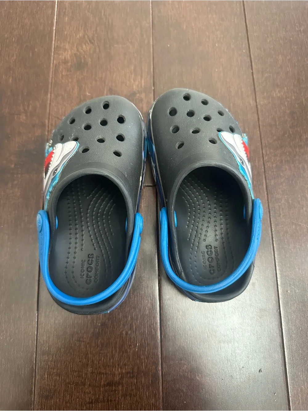 Crocs Kids Black & Blue Shark Classic Clog